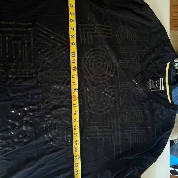 vintage sean john t shirt Men’s 4XB Vneck Graphic 90’s - Picture 5 of 5